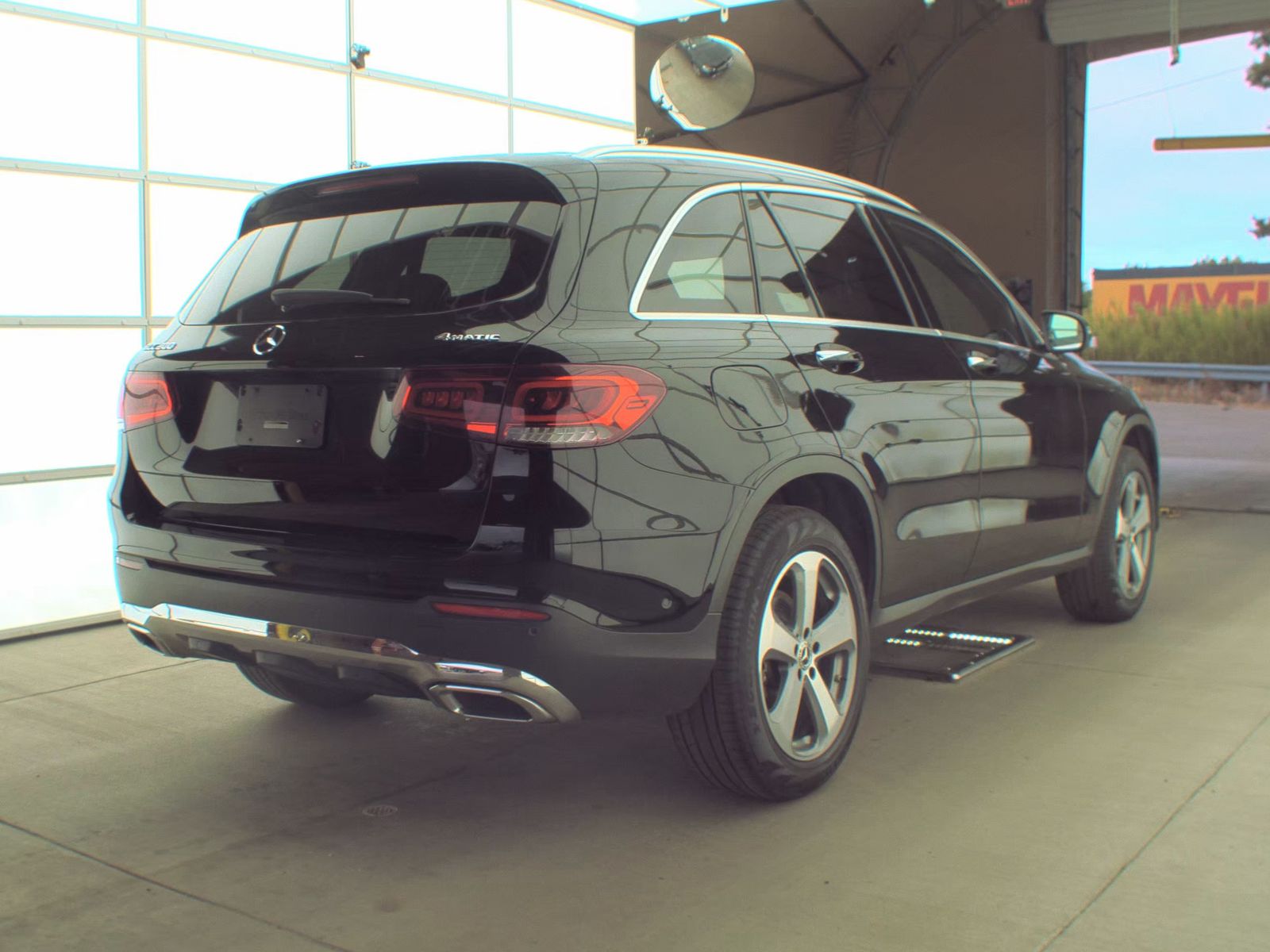 2022 Mercedes-Benz GLC GLC 300 AWD