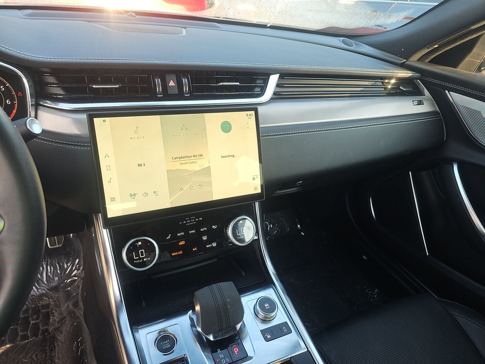 2024 Jaguar XF R-Dynamic SE RWD