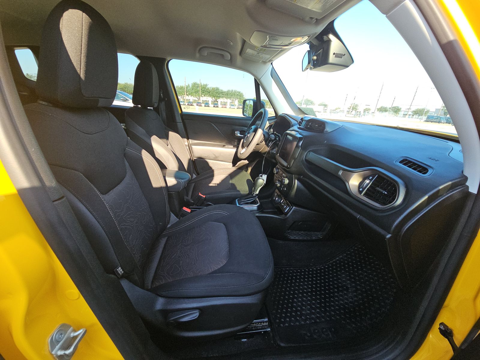 2023 Jeep Renegade Latitude Upland Edition AWD