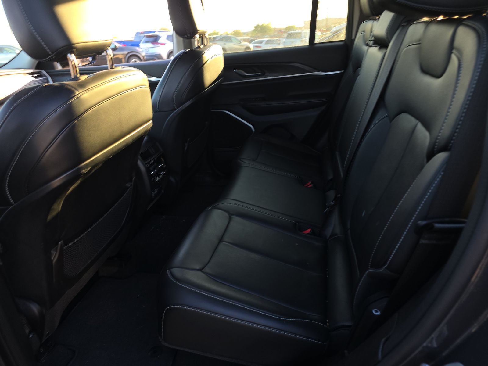 2022 Jeep Grand Cherokee Limited RWD