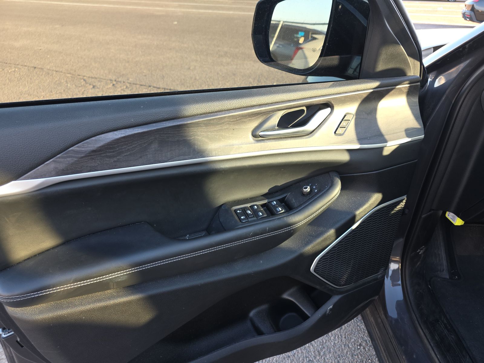 2022 Jeep Grand Cherokee Limited RWD