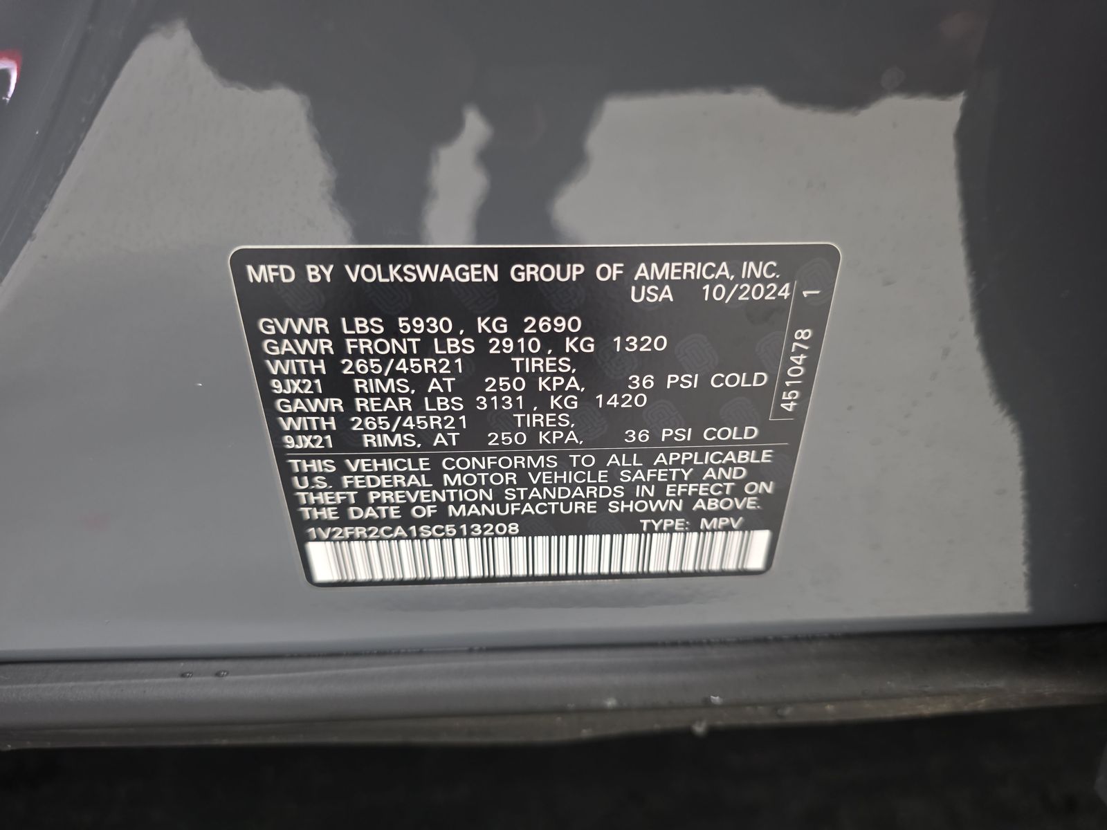 2025 Volkswagen Atlas 2.0T SEL Premium R-Line AWD