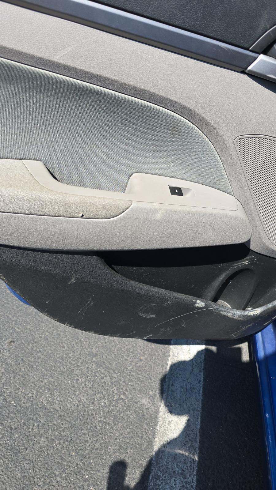 2018 Hyundai Elantra SEL FWD