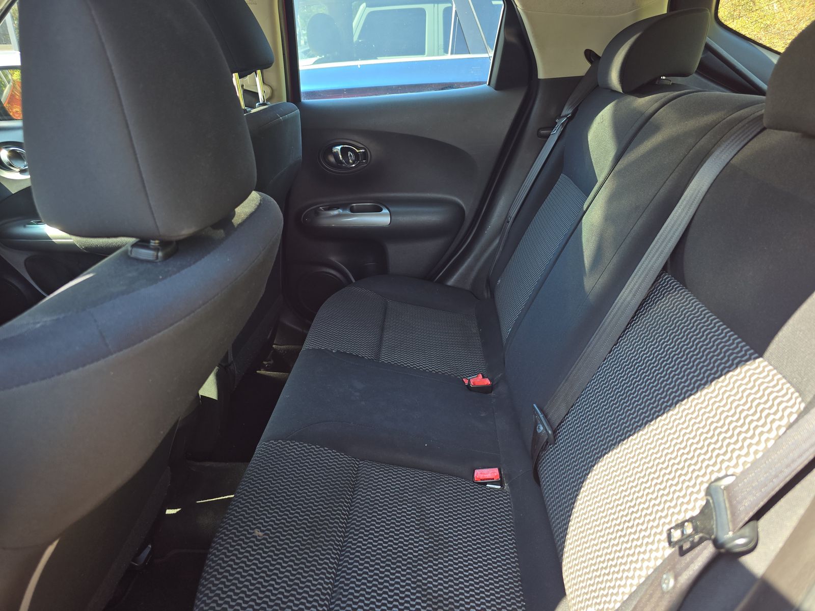 2017 Nissan JUKE S FWD