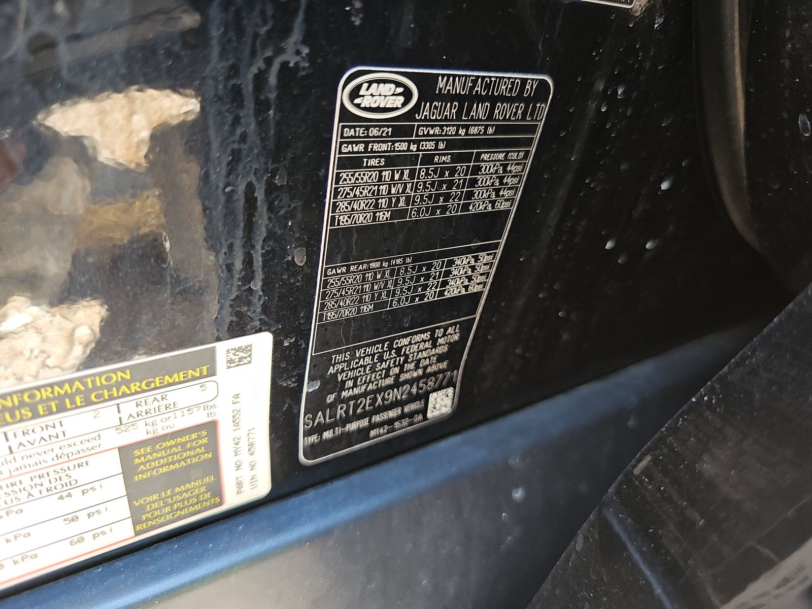 2022 Land Rover Discovery S R-Dynamic AWD