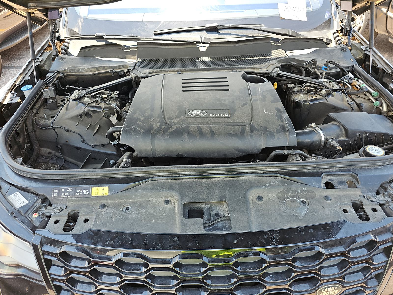 2022 Land Rover Discovery S R-Dynamic AWD