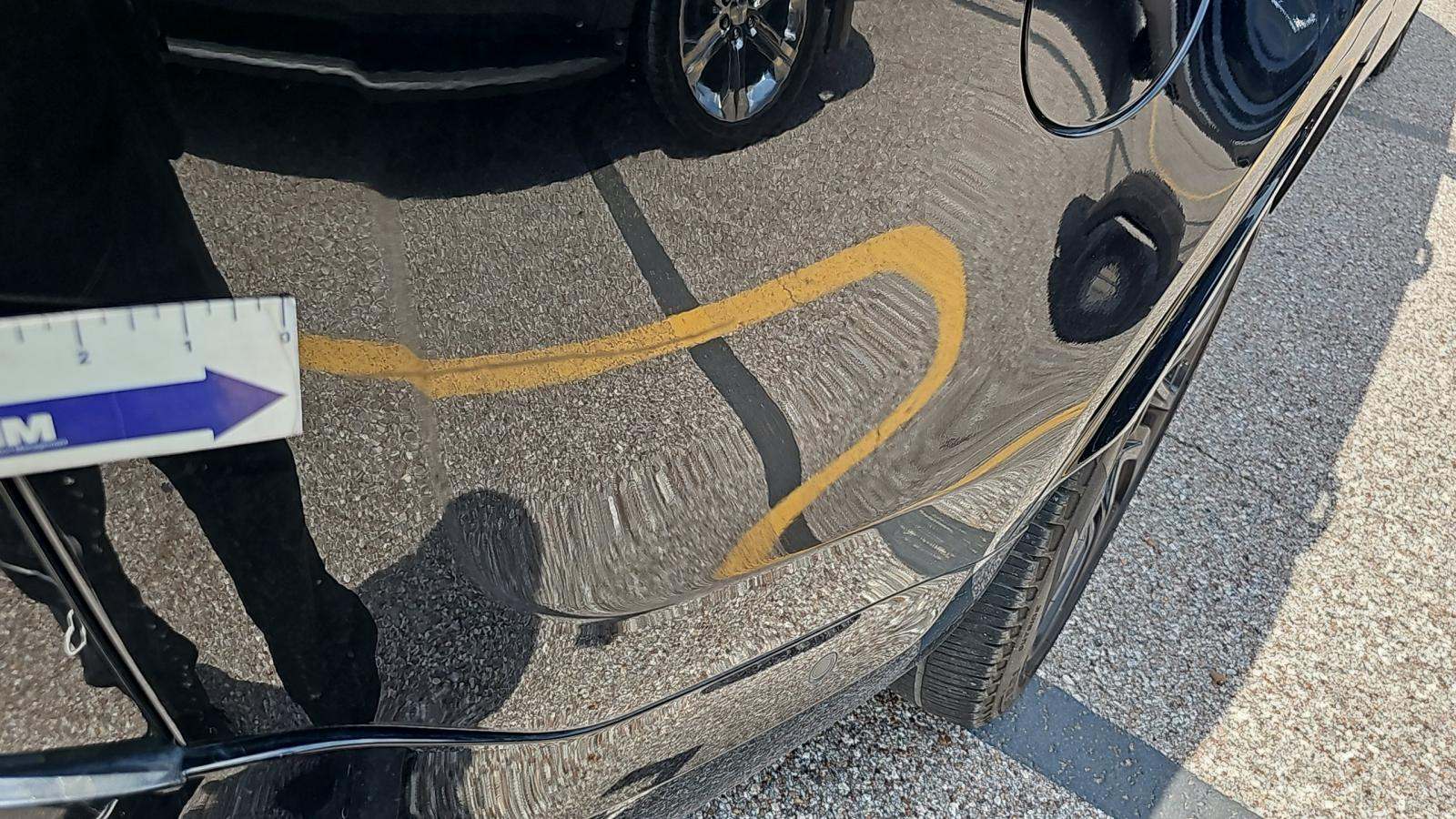 2022 Land Rover Discovery S R-Dynamic AWD