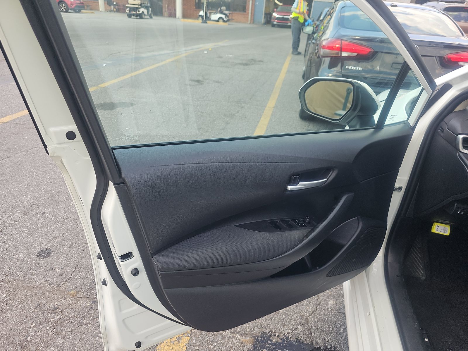 2021 Toyota Corolla LE FWD