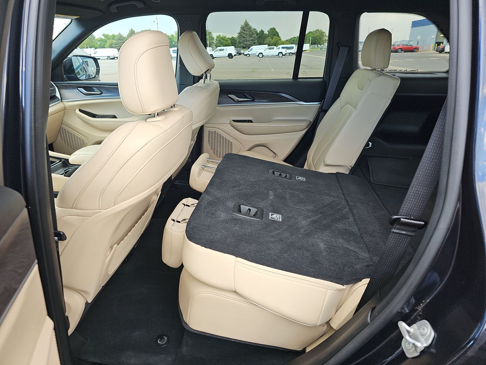 2024 Jeep Grand Cherokee Limited AWD