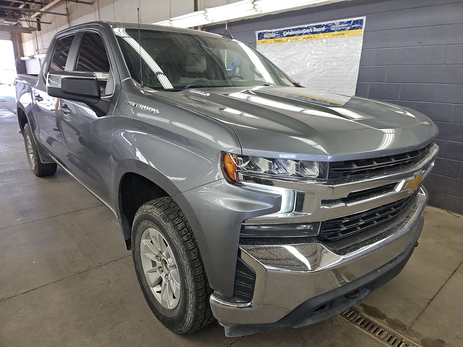 2021 Chevrolet Silverado 1500 LT AWD
