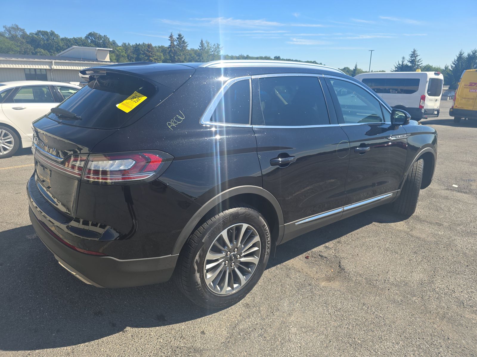 2022 Lincoln Nautilus Standard AWD