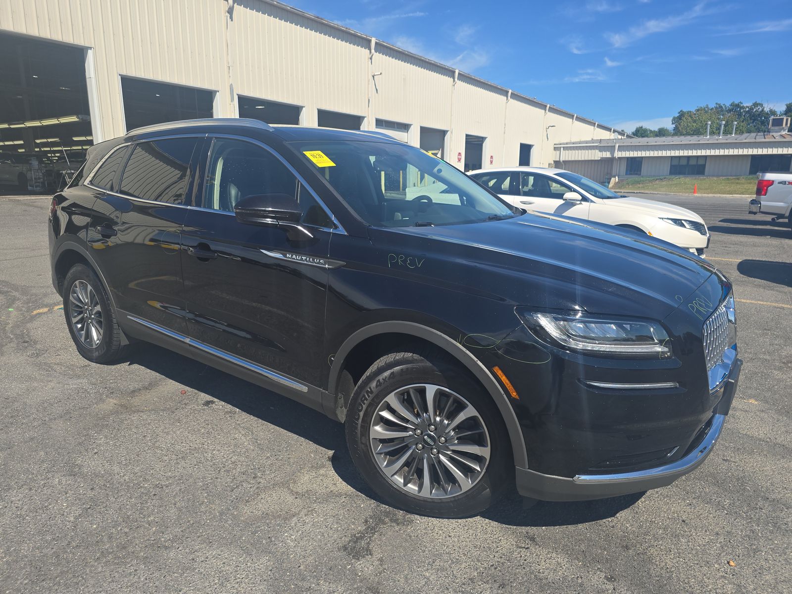 2022 Lincoln Nautilus Standard AWD
