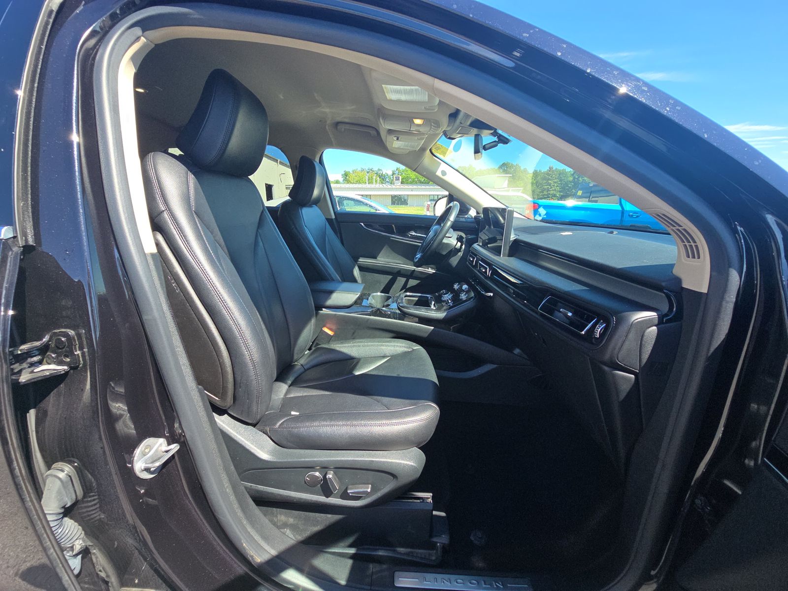 2022 Lincoln Nautilus Standard AWD
