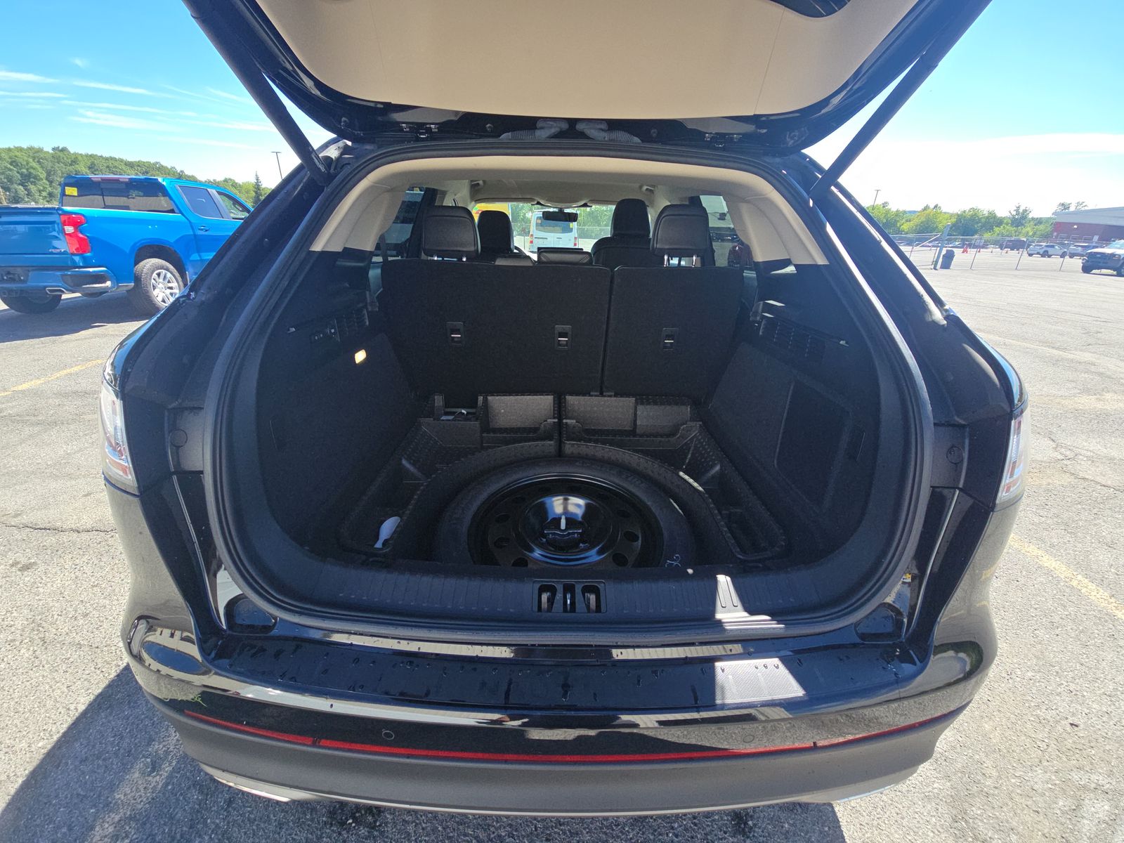 2022 Lincoln Nautilus Standard AWD