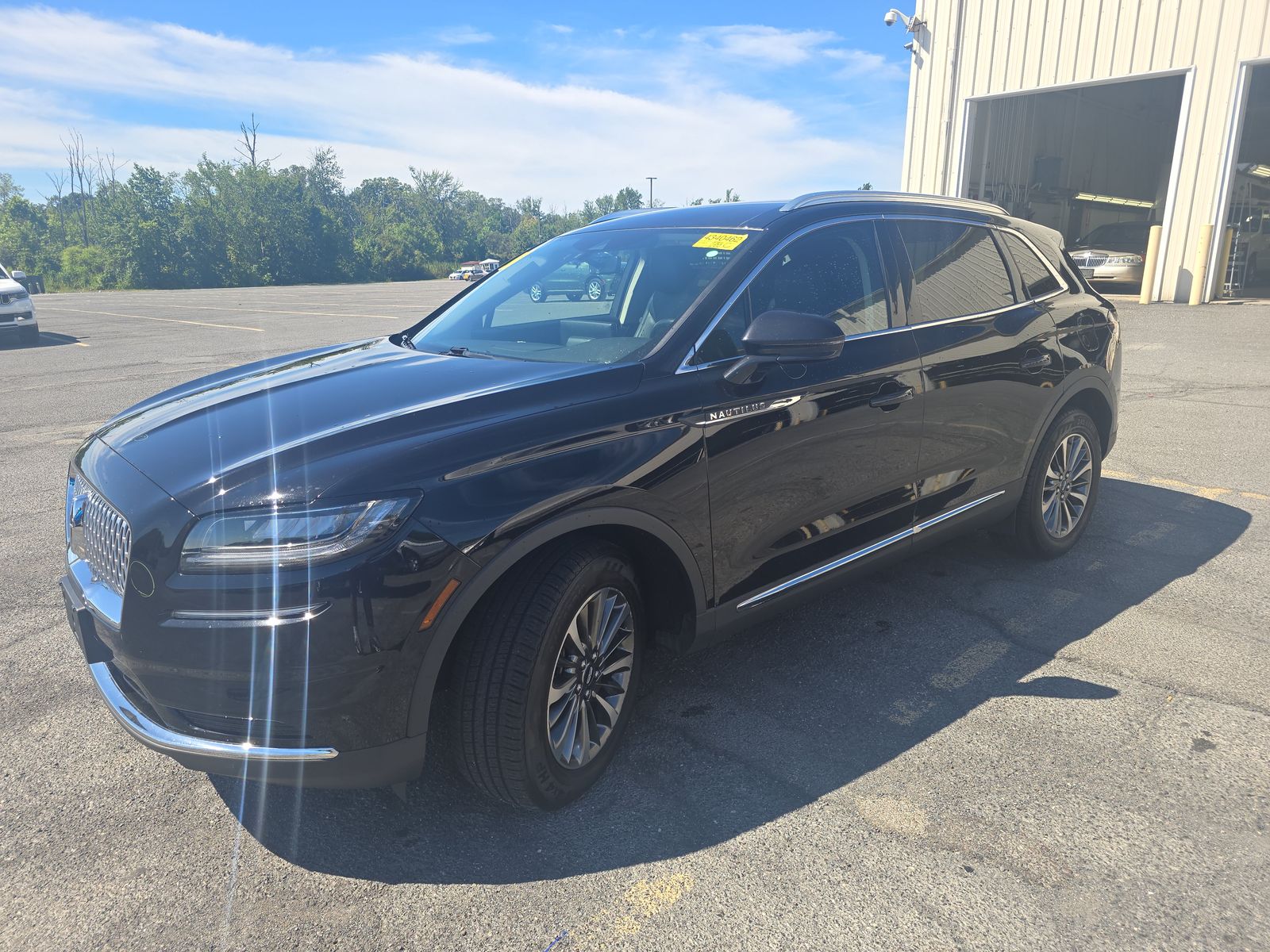 2022 Lincoln Nautilus Standard AWD