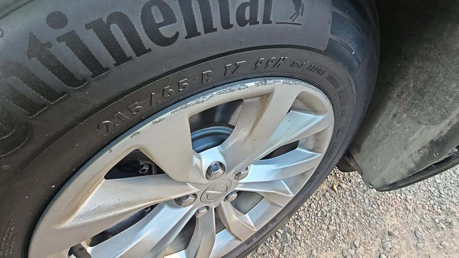 2018 Chrysler 300 Touring RWD