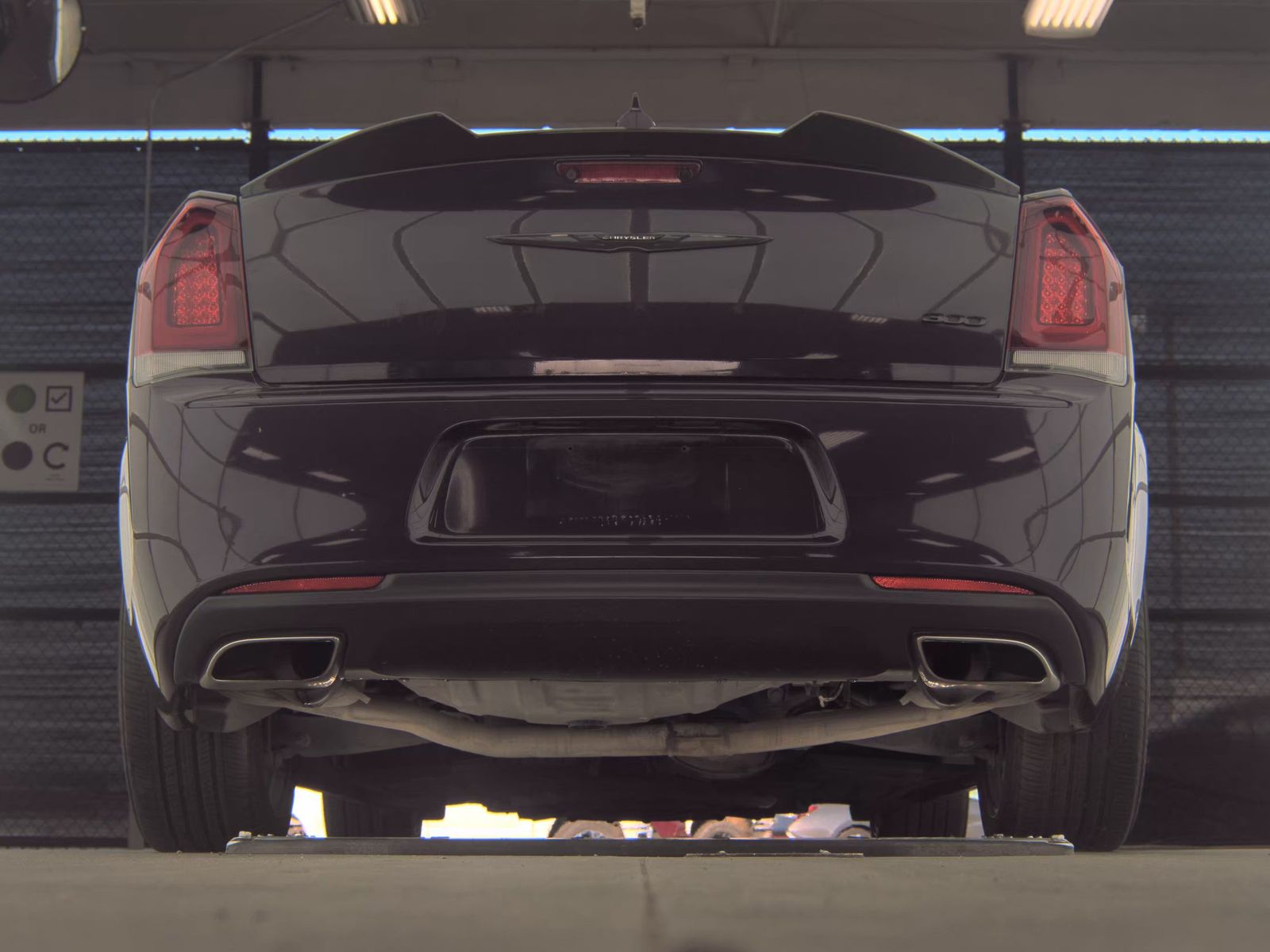 2021 Chrysler 300 Touring RWD