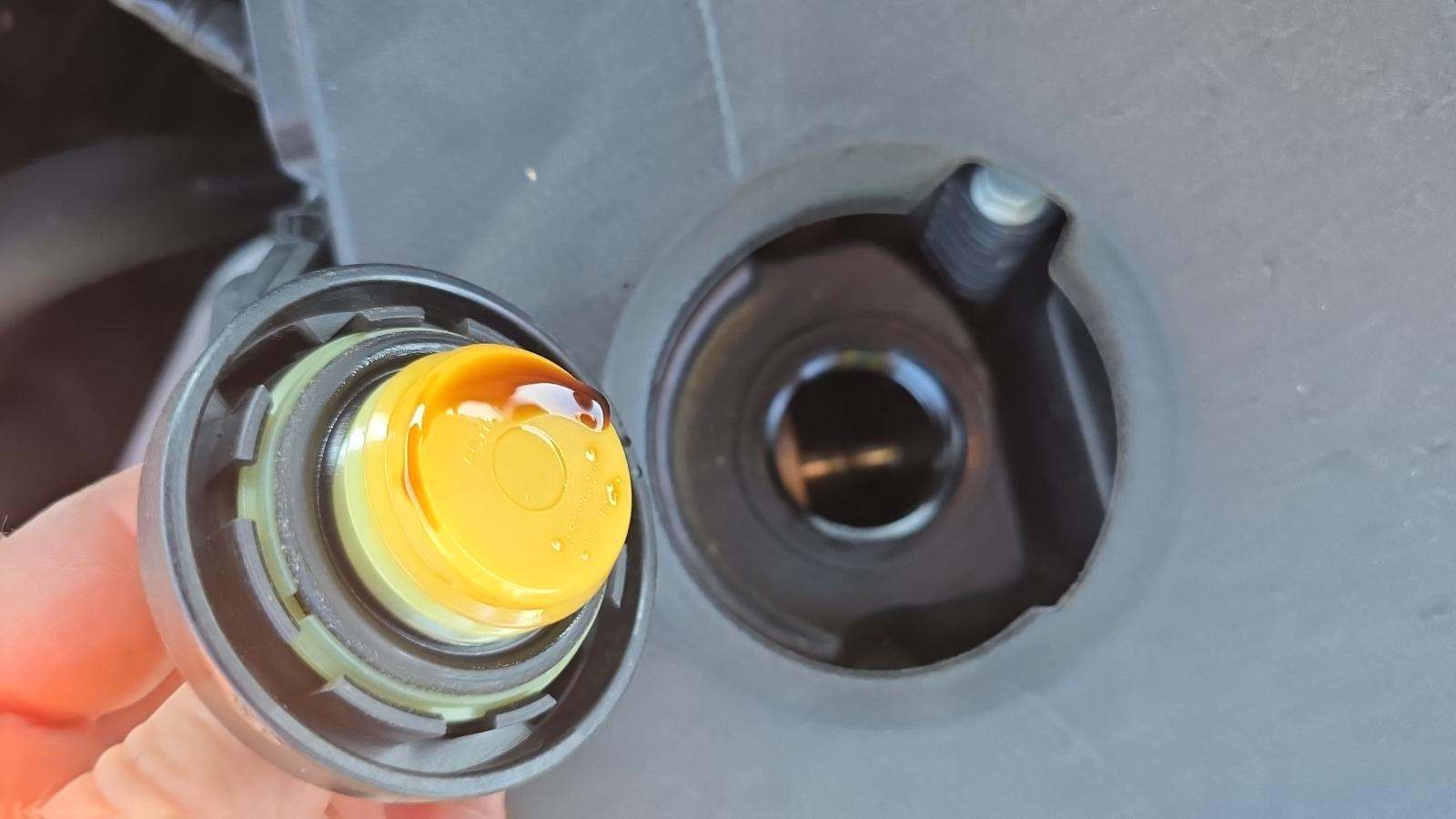 2022 Kia Sorento S FWD