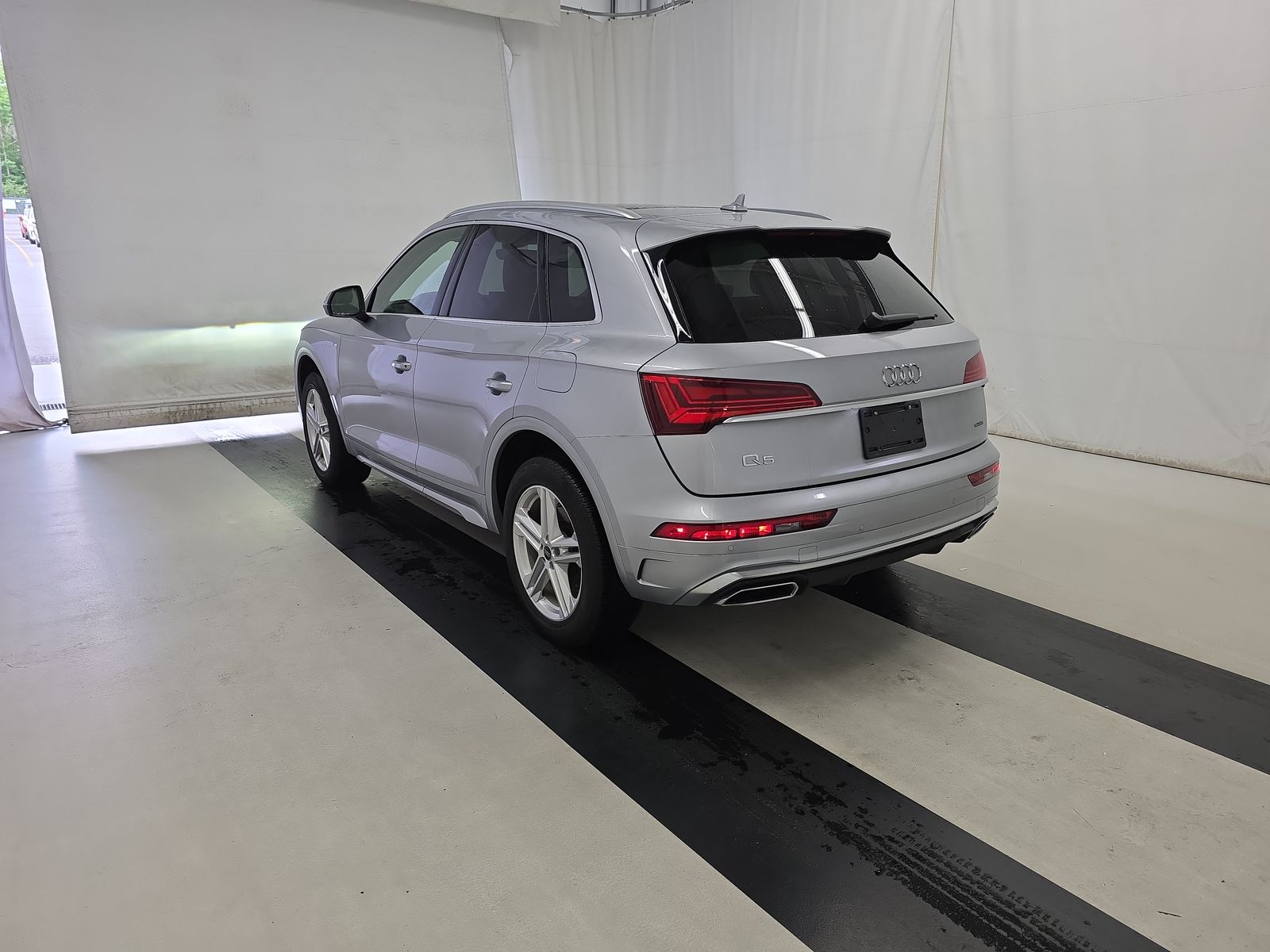 2024 Audi Q5 e Plug-In Hybrid S line Premium AWD