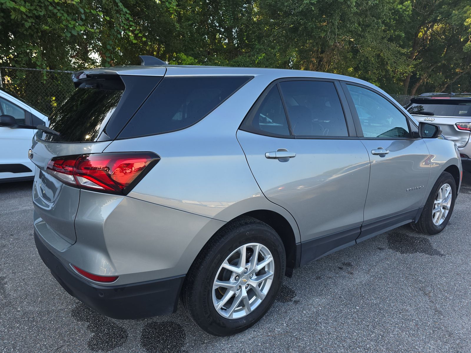 2023 Chevrolet Equinox LS FWD