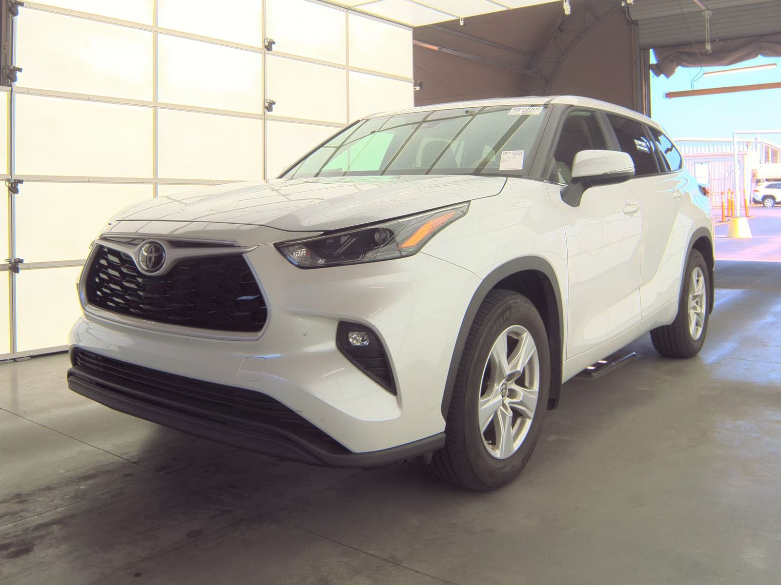 2024 Toyota Highlander LE AWD