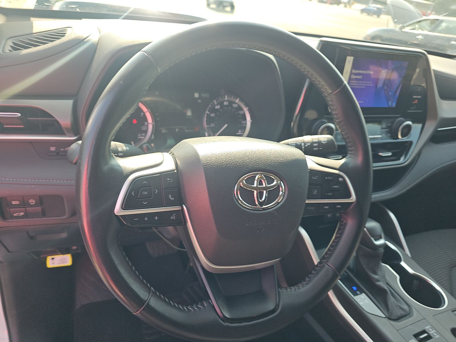 2024 Toyota Highlander LE AWD