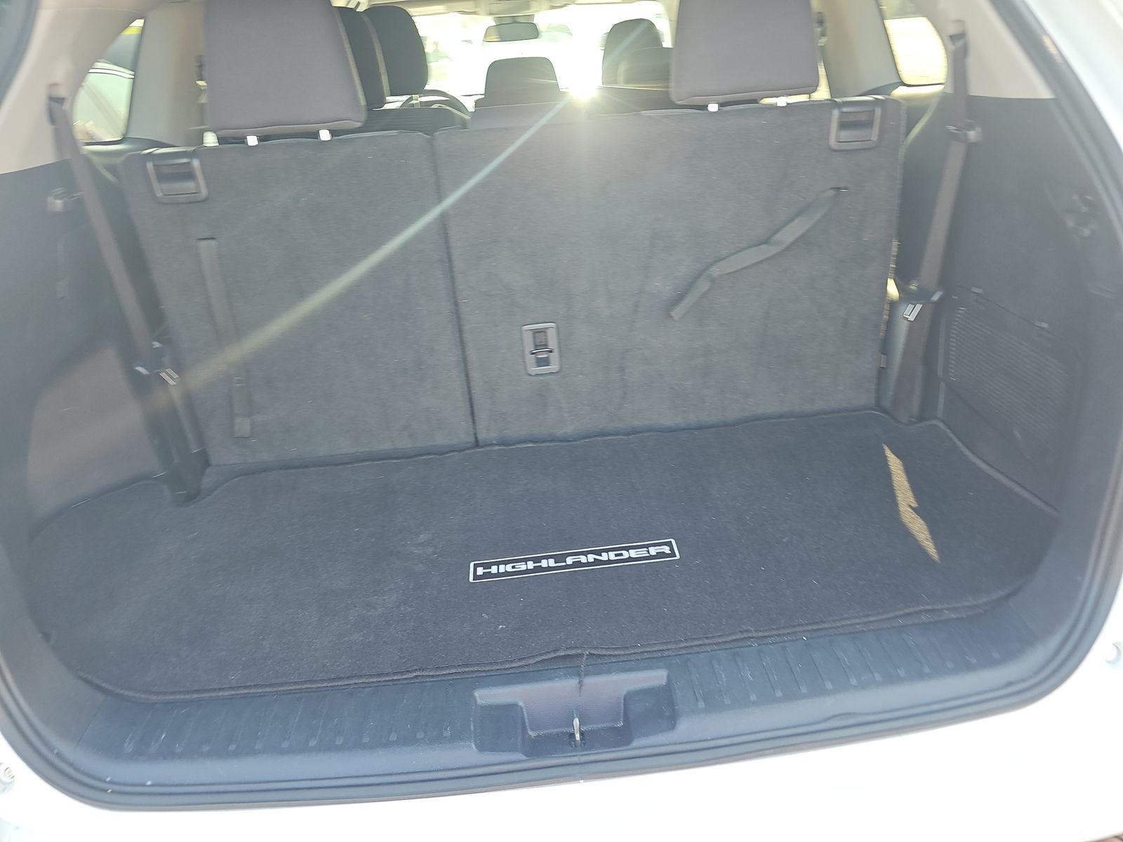 2024 Toyota Highlander LE AWD