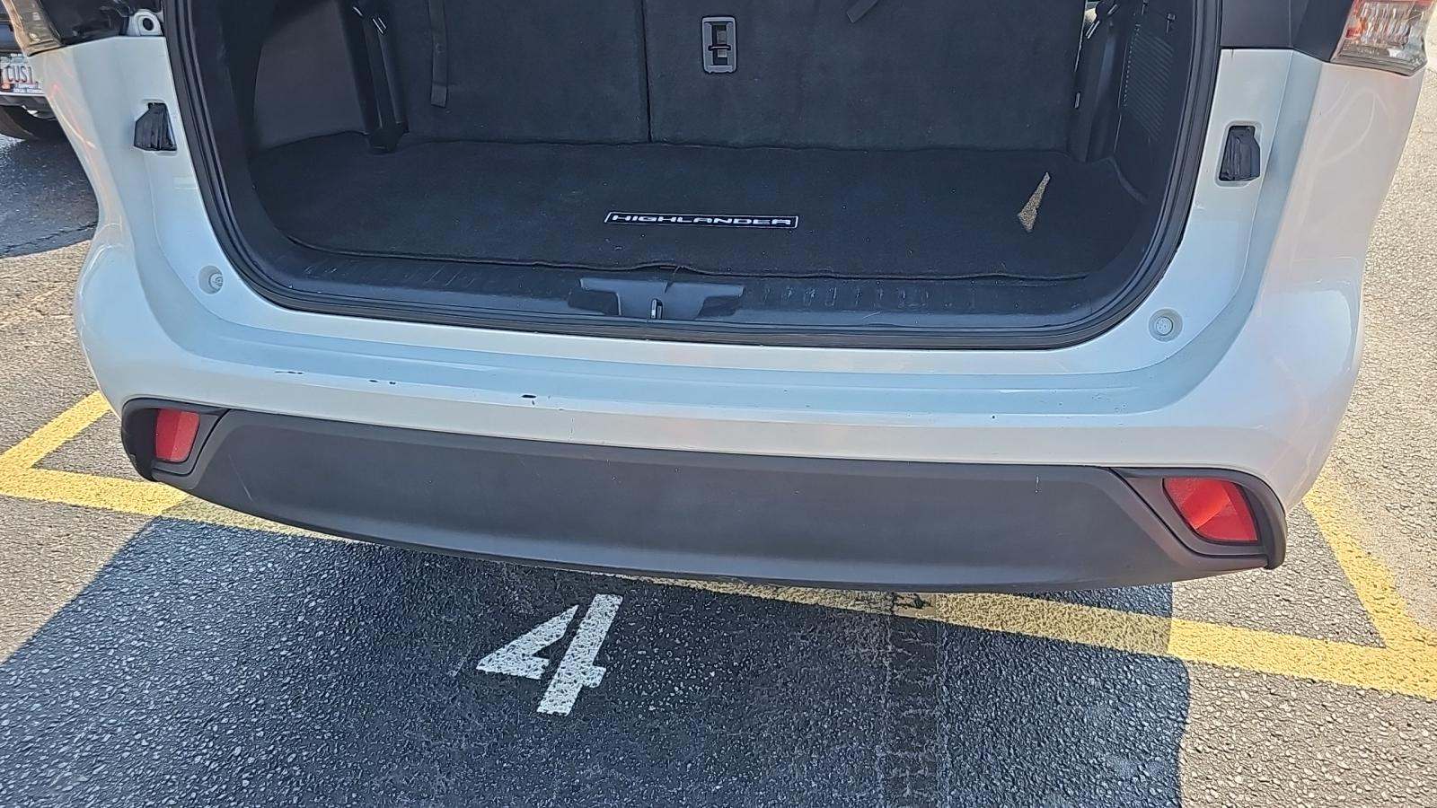 2024 Toyota Highlander LE AWD