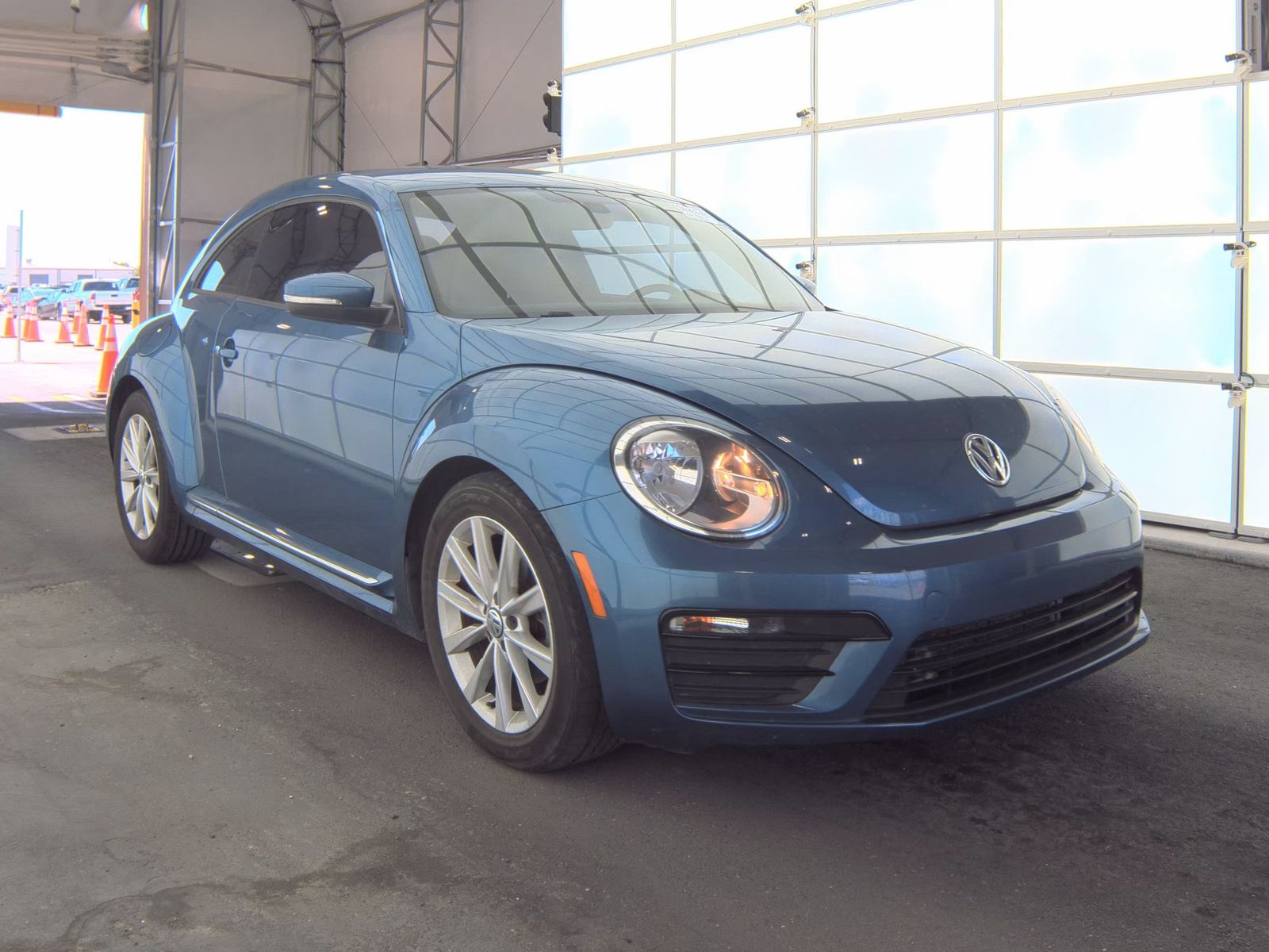 2018 Volkswagen Beetle 2.0T S FWD