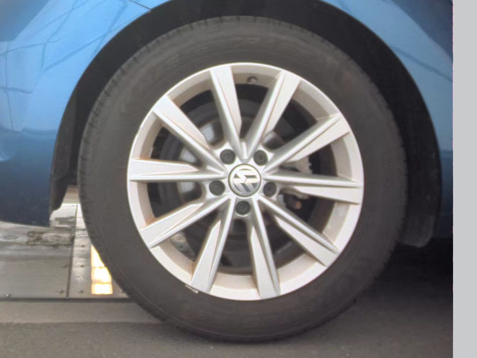 2018 Volkswagen Beetle 2.0T S FWD