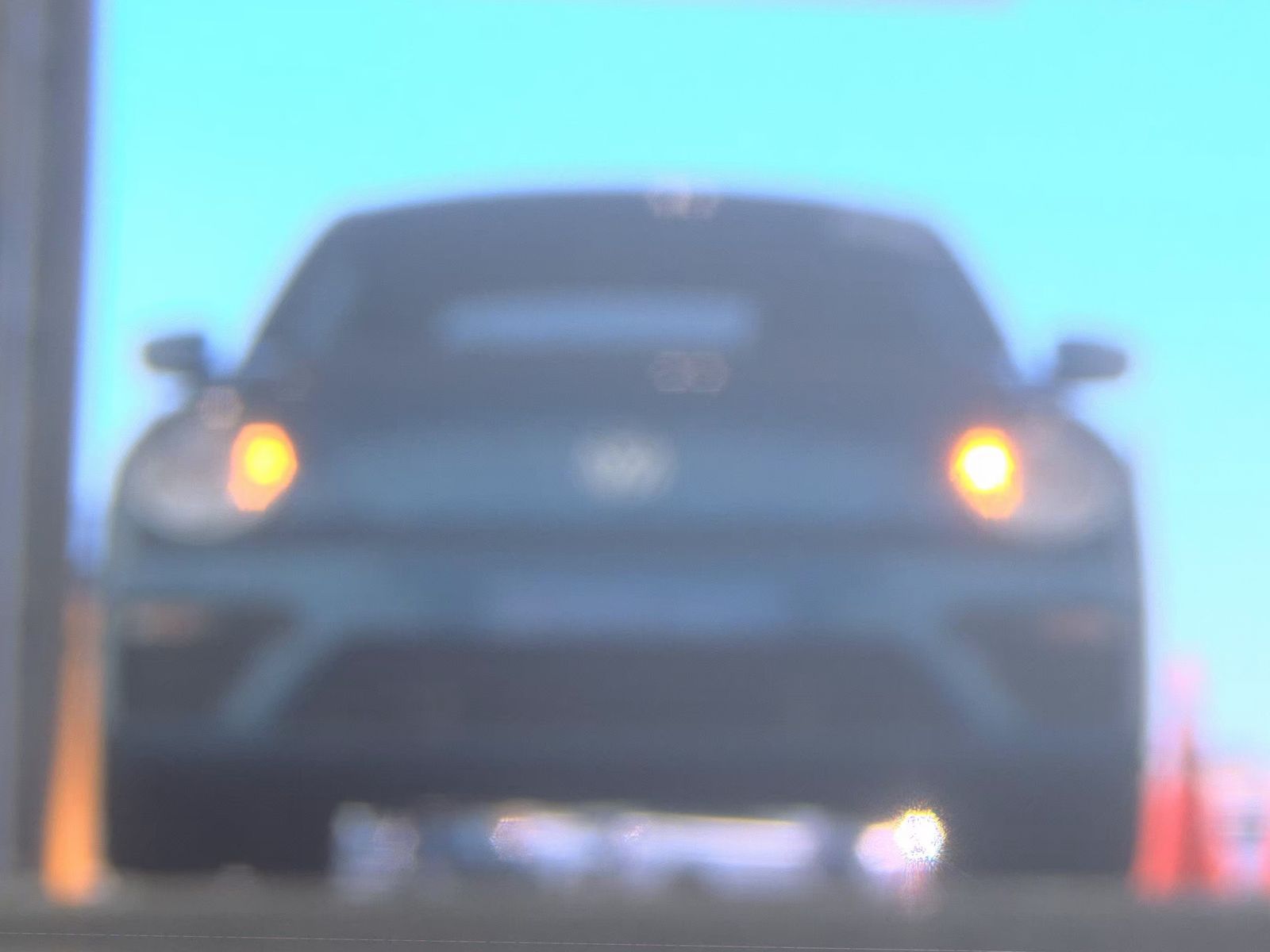 2018 Volkswagen Beetle 2.0T S FWD