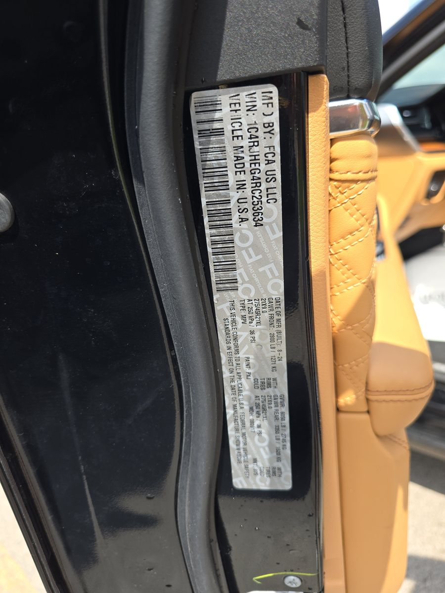 2024 Jeep Grand Cherokee Summit Reserve AWD