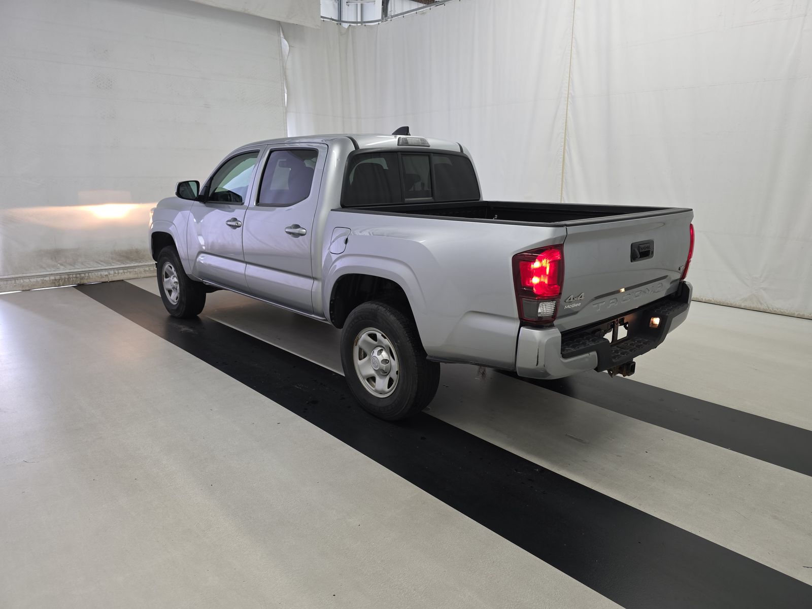 2022 Toyota Tacoma SR AWD