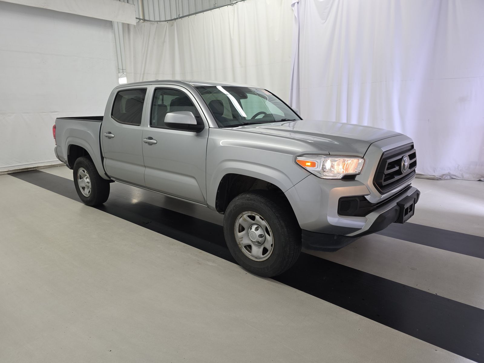 2022 Toyota Tacoma SR AWD