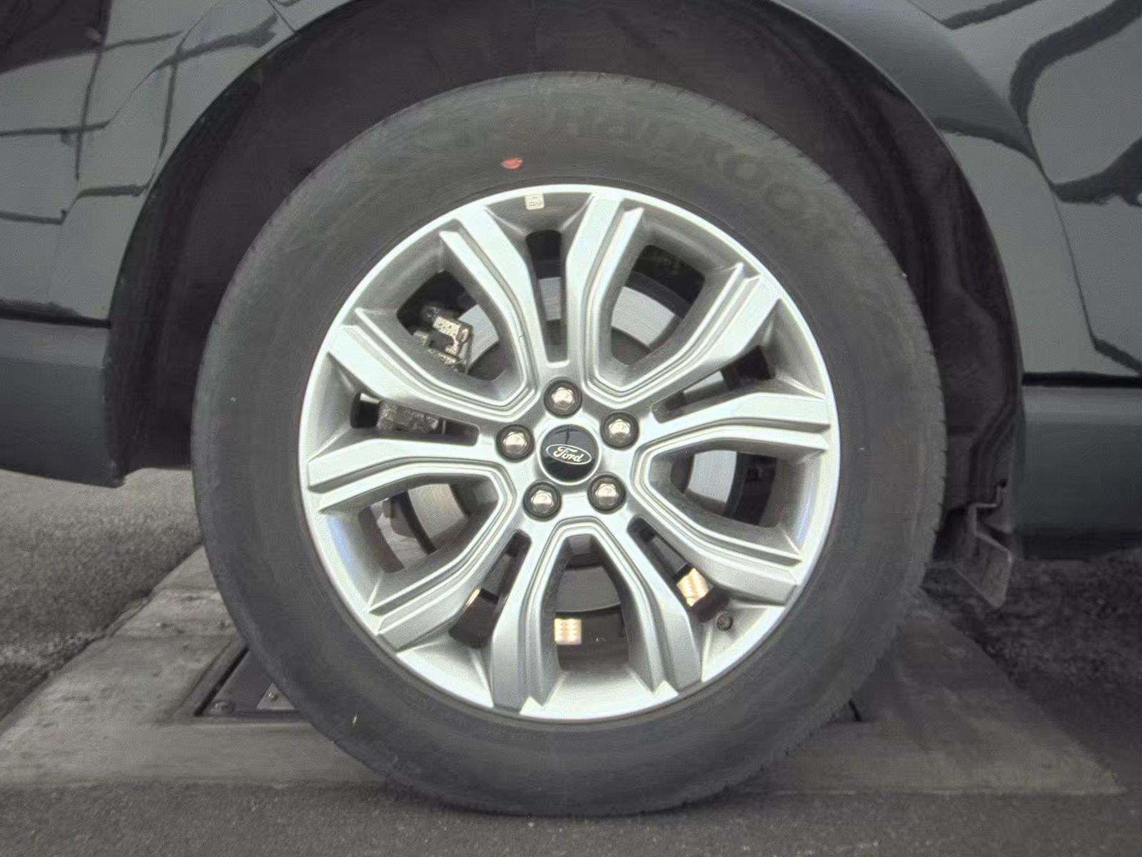 2024 Ford Edge Titanium AWD