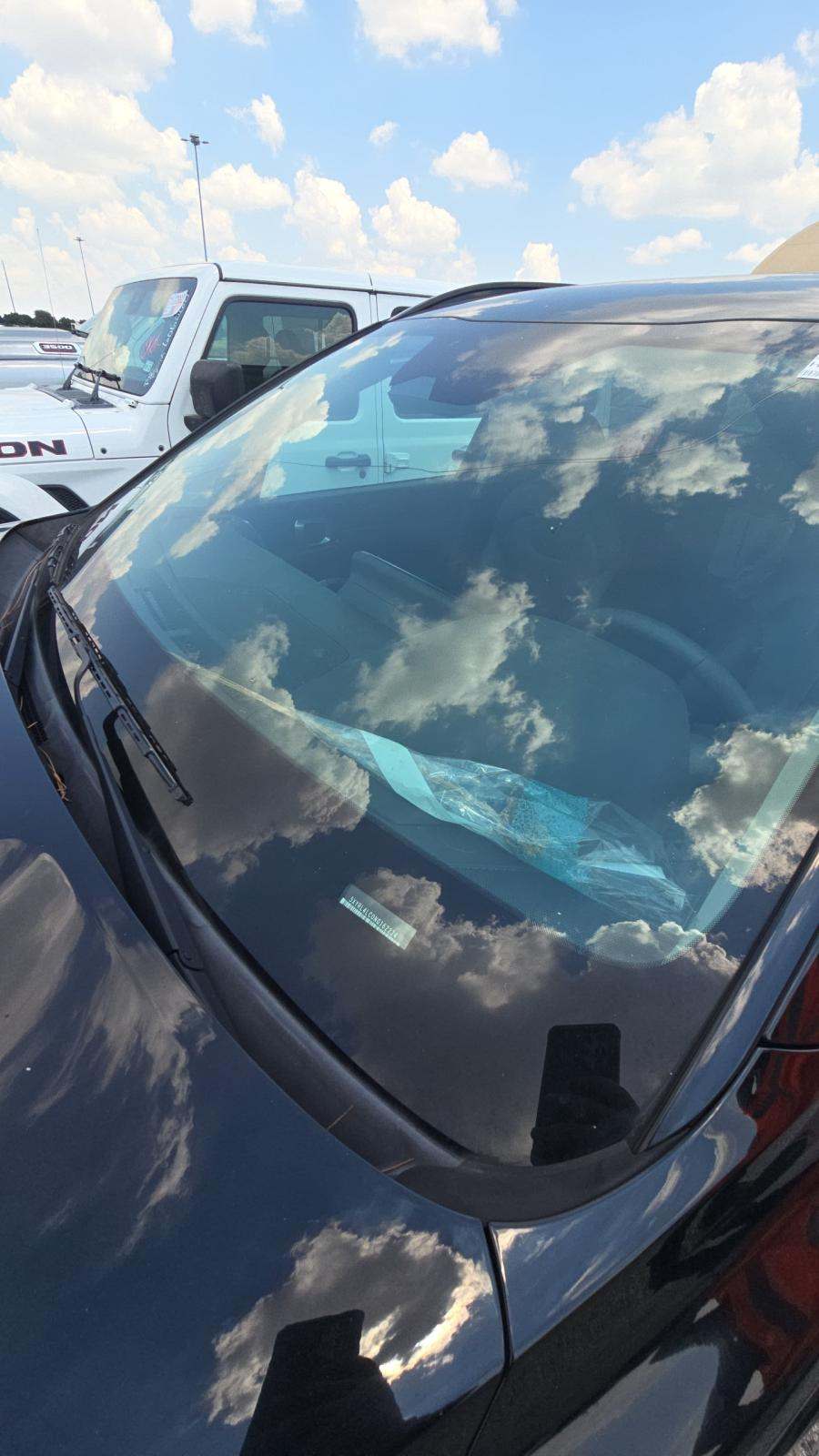 2022 Kia Sorento S FWD