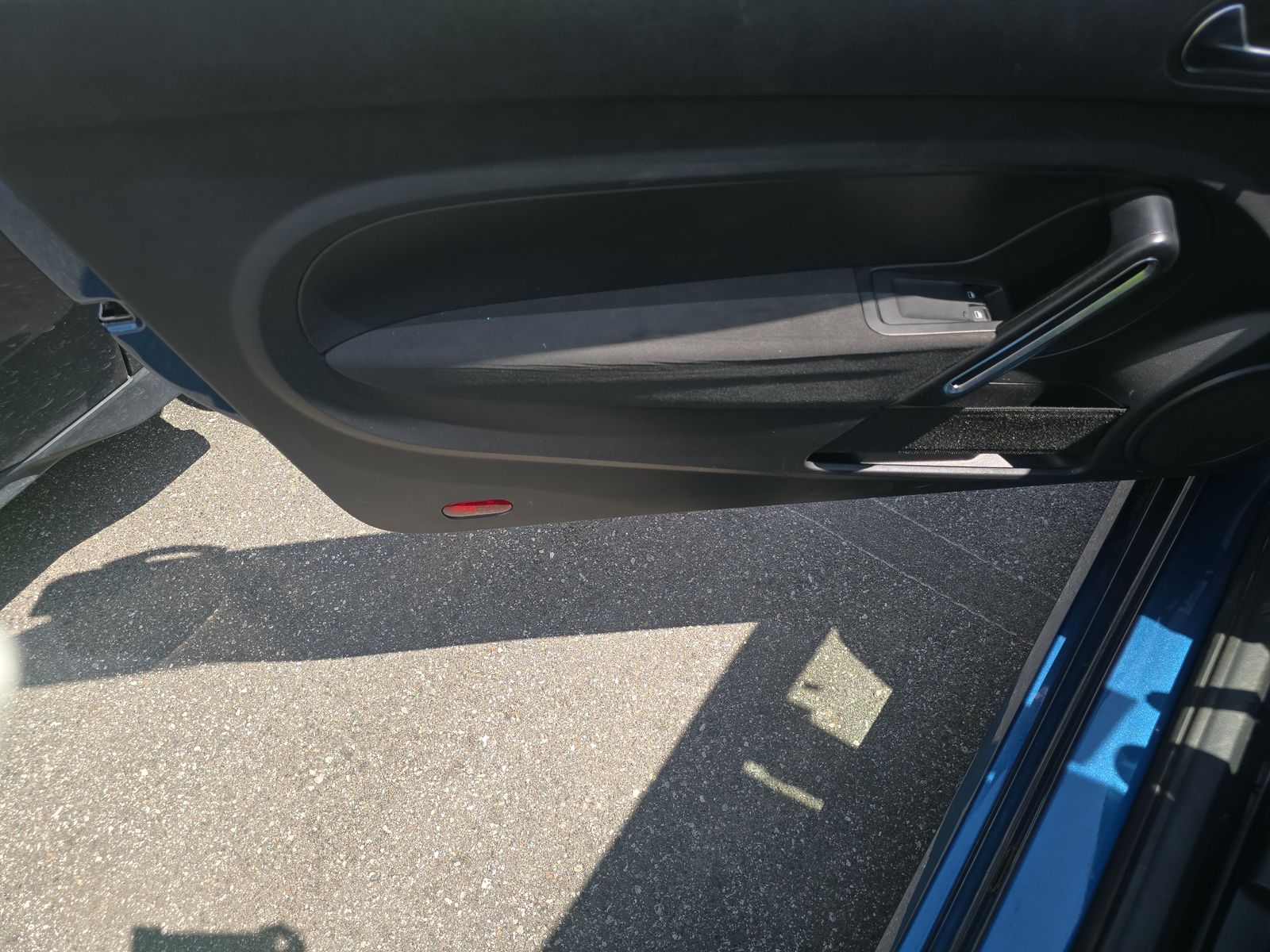 2018 Volkswagen Beetle 2.0T S FWD