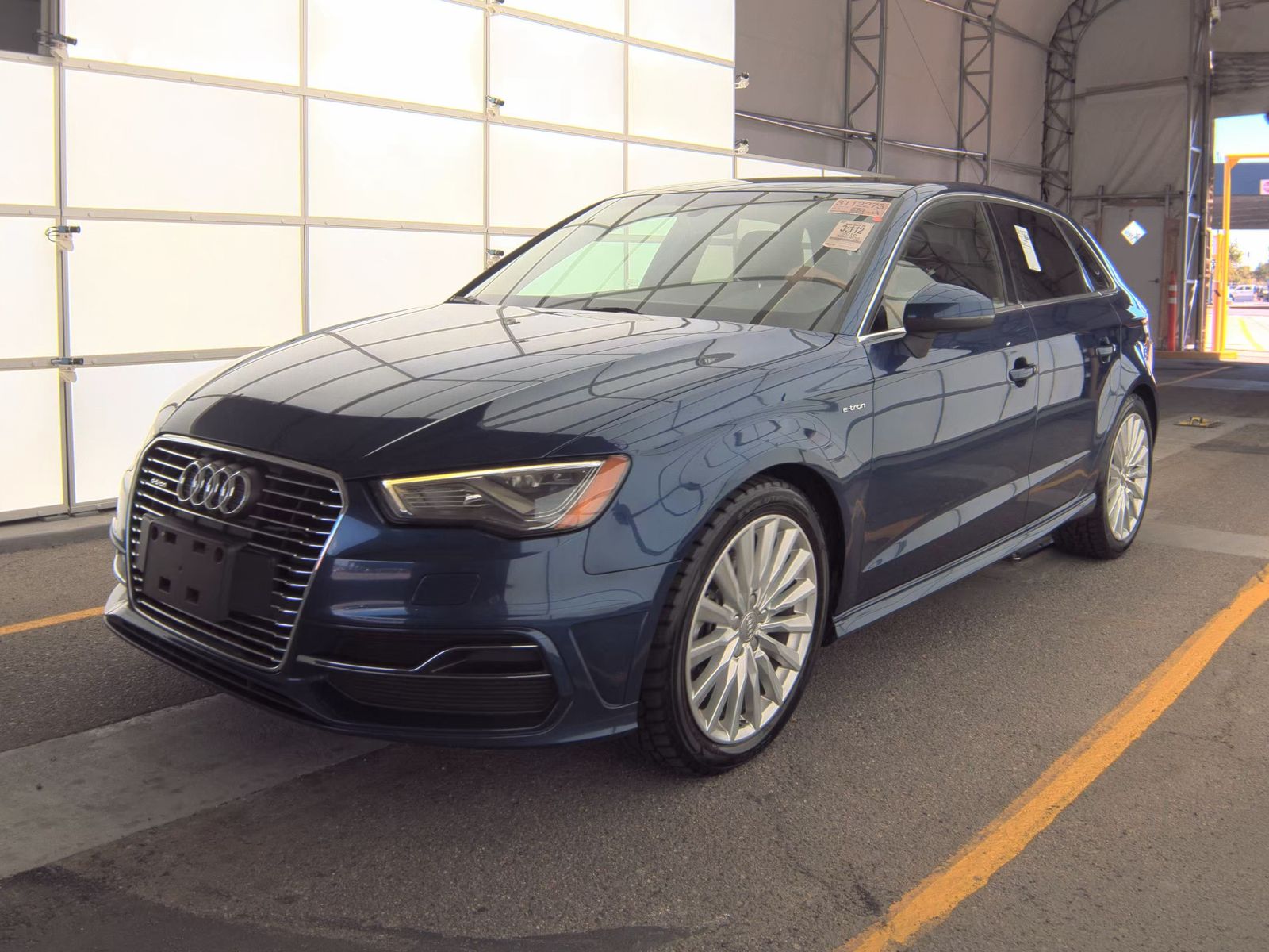 2016 Audi A3 e-tron Premium Plus FWD