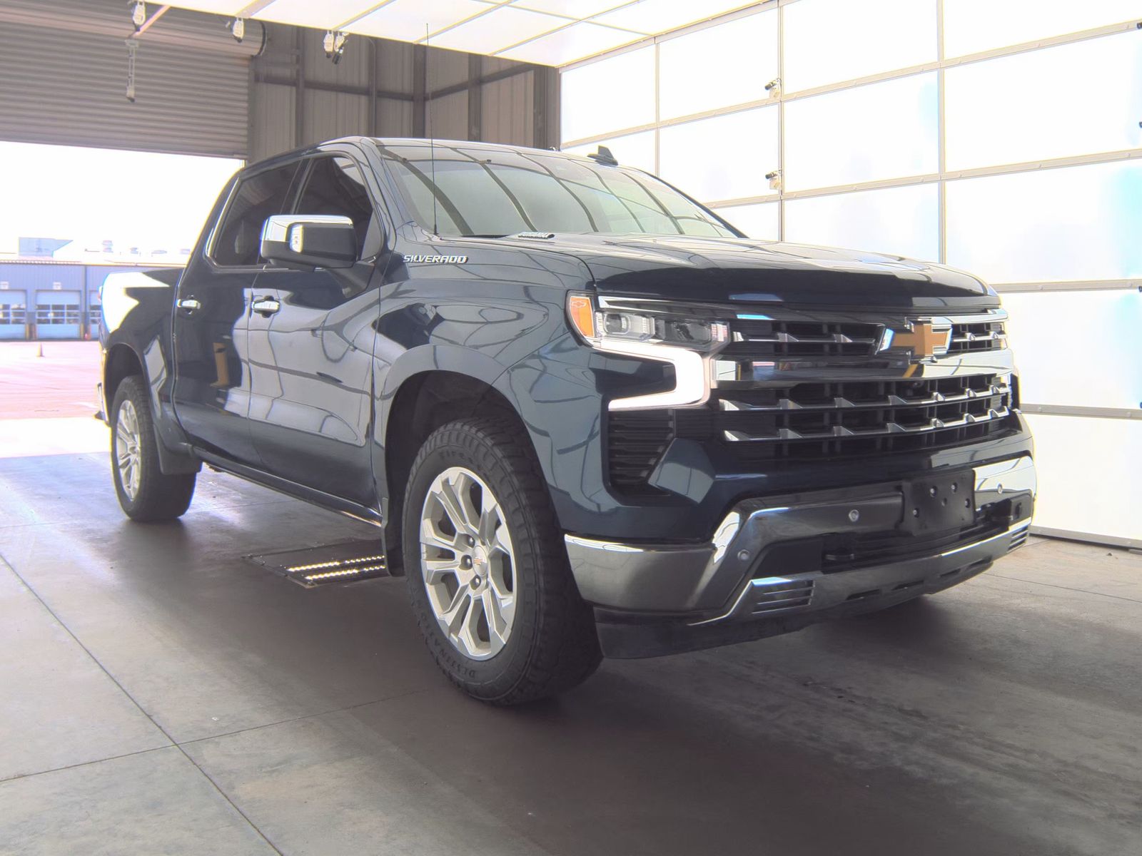 2023 Chevrolet Silverado 1500 LTZ AWD