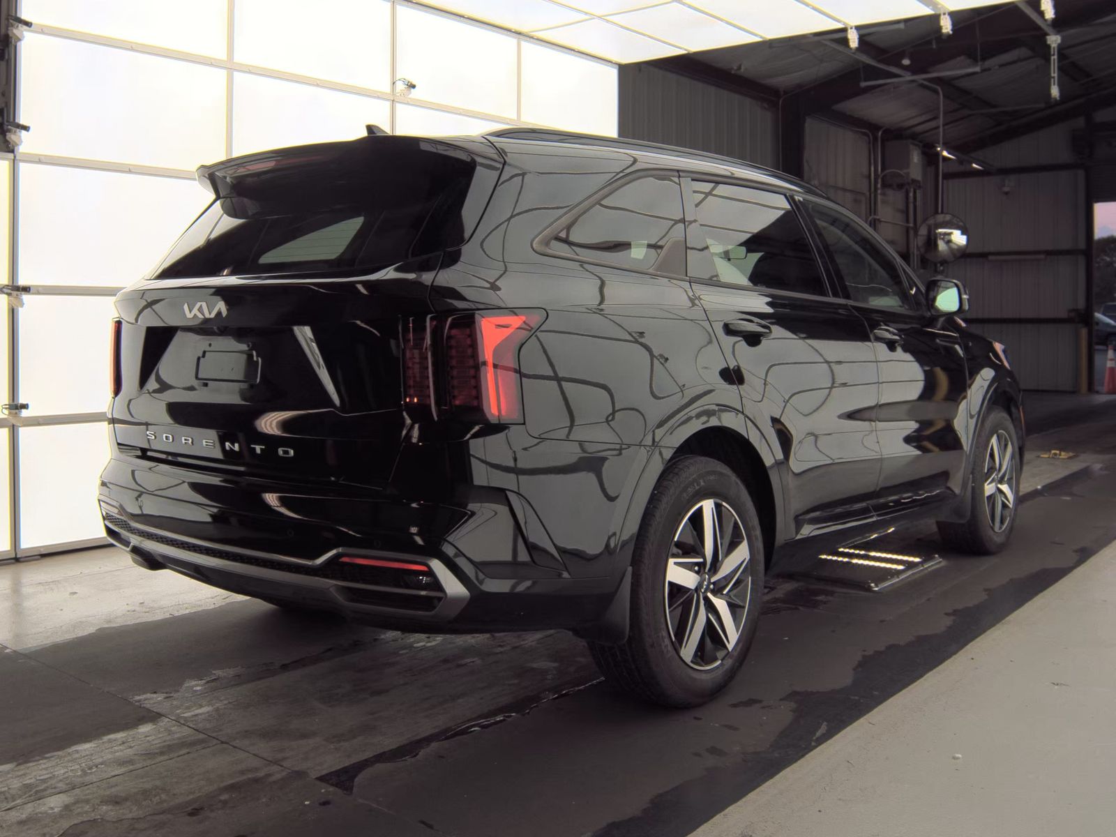 2022 Kia Sorento S FWD