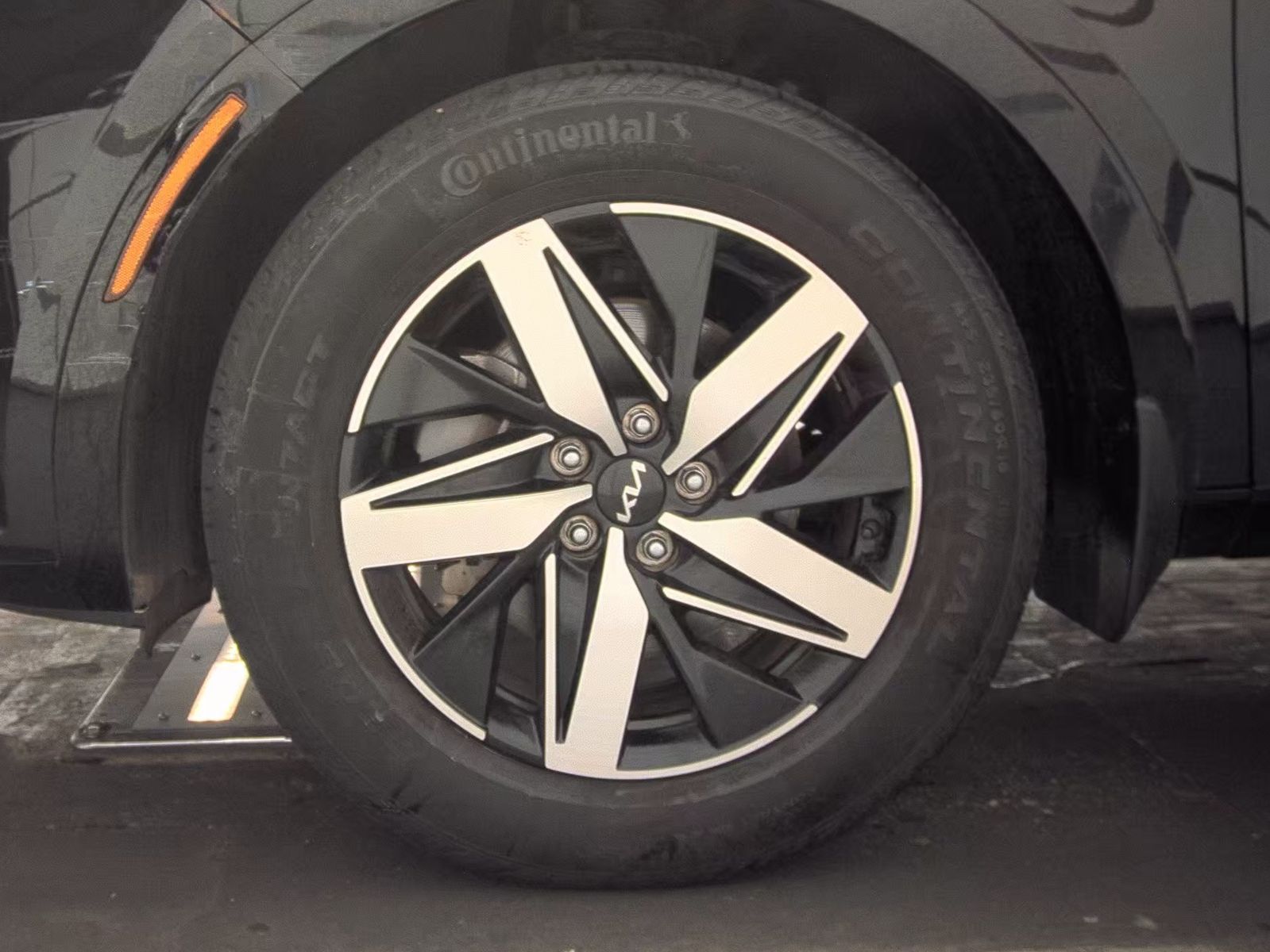 2022 Kia Sorento S FWD