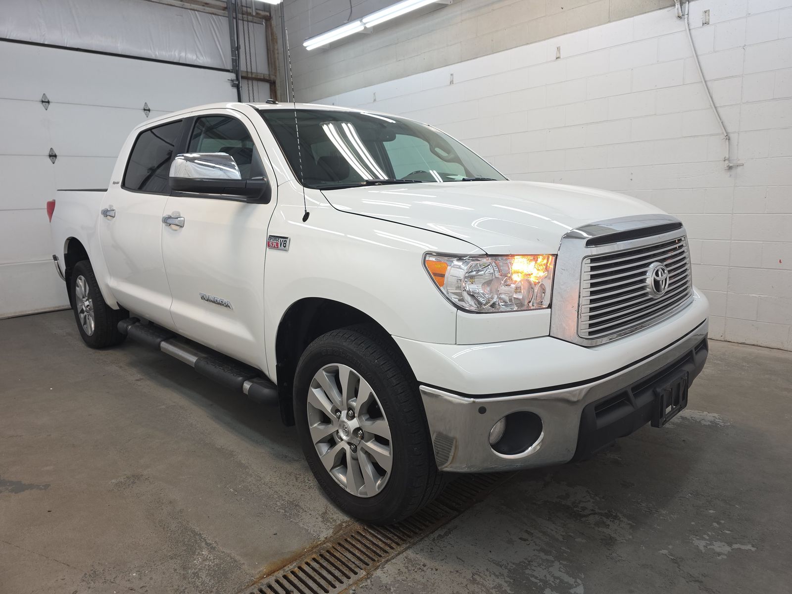 2013 Toyota Tundra Platinum AWD