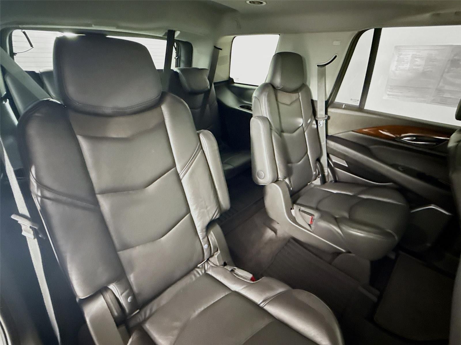 2020 Cadillac Escalade Premium Luxury RWD