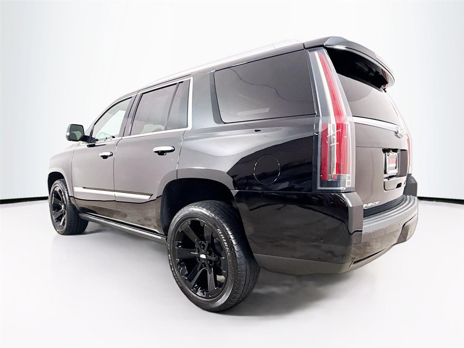 2020 Cadillac Escalade Premium Luxury RWD