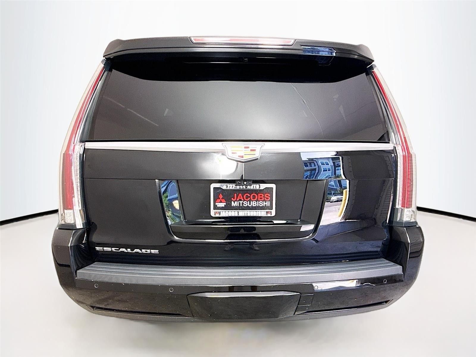 2020 Cadillac Escalade Premium Luxury RWD