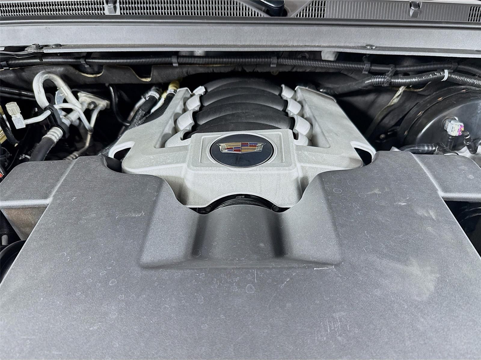 2020 Cadillac Escalade Premium Luxury RWD