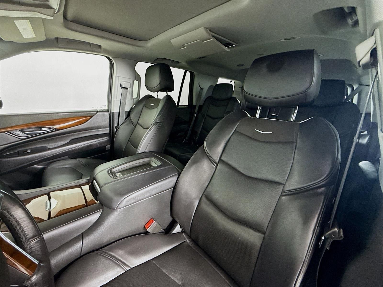 2020 Cadillac Escalade Premium Luxury RWD