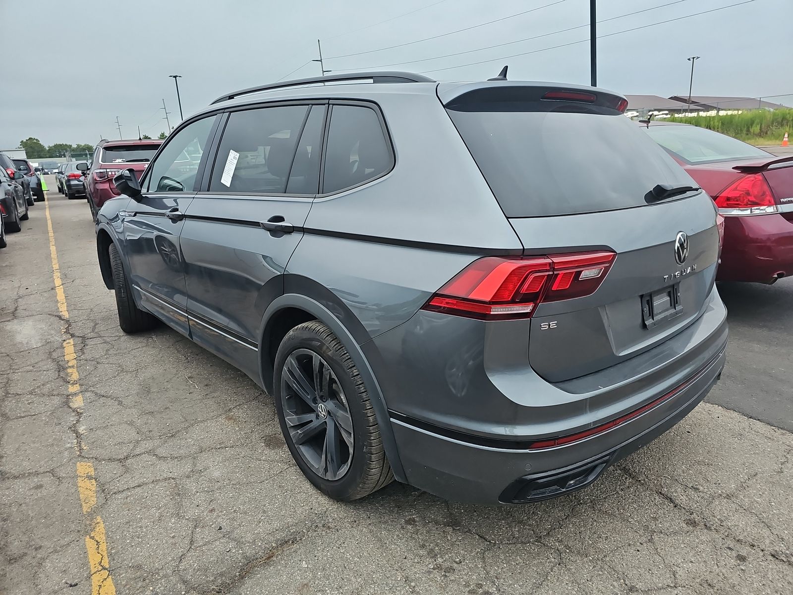2024 Volkswagen Tiguan 2.0T SE R-Line Black AWD