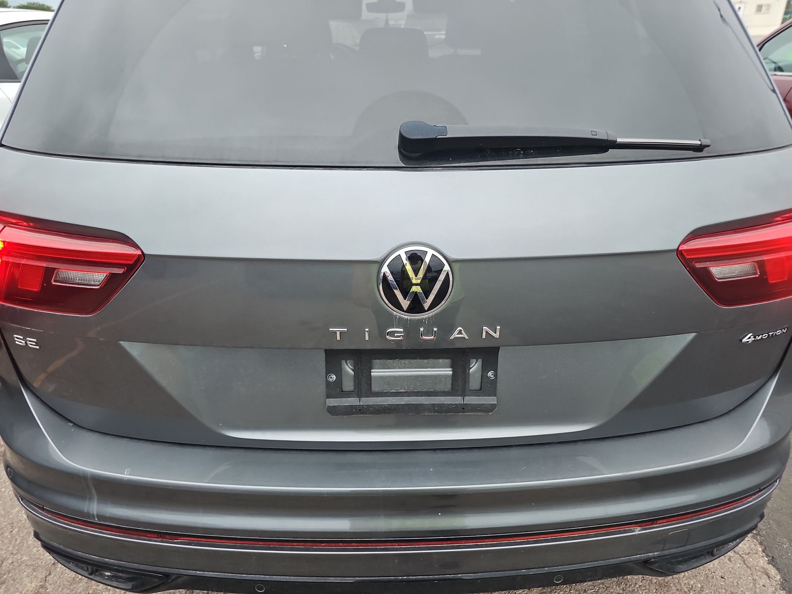 2024 Volkswagen Tiguan 2.0T SE R-Line Black AWD