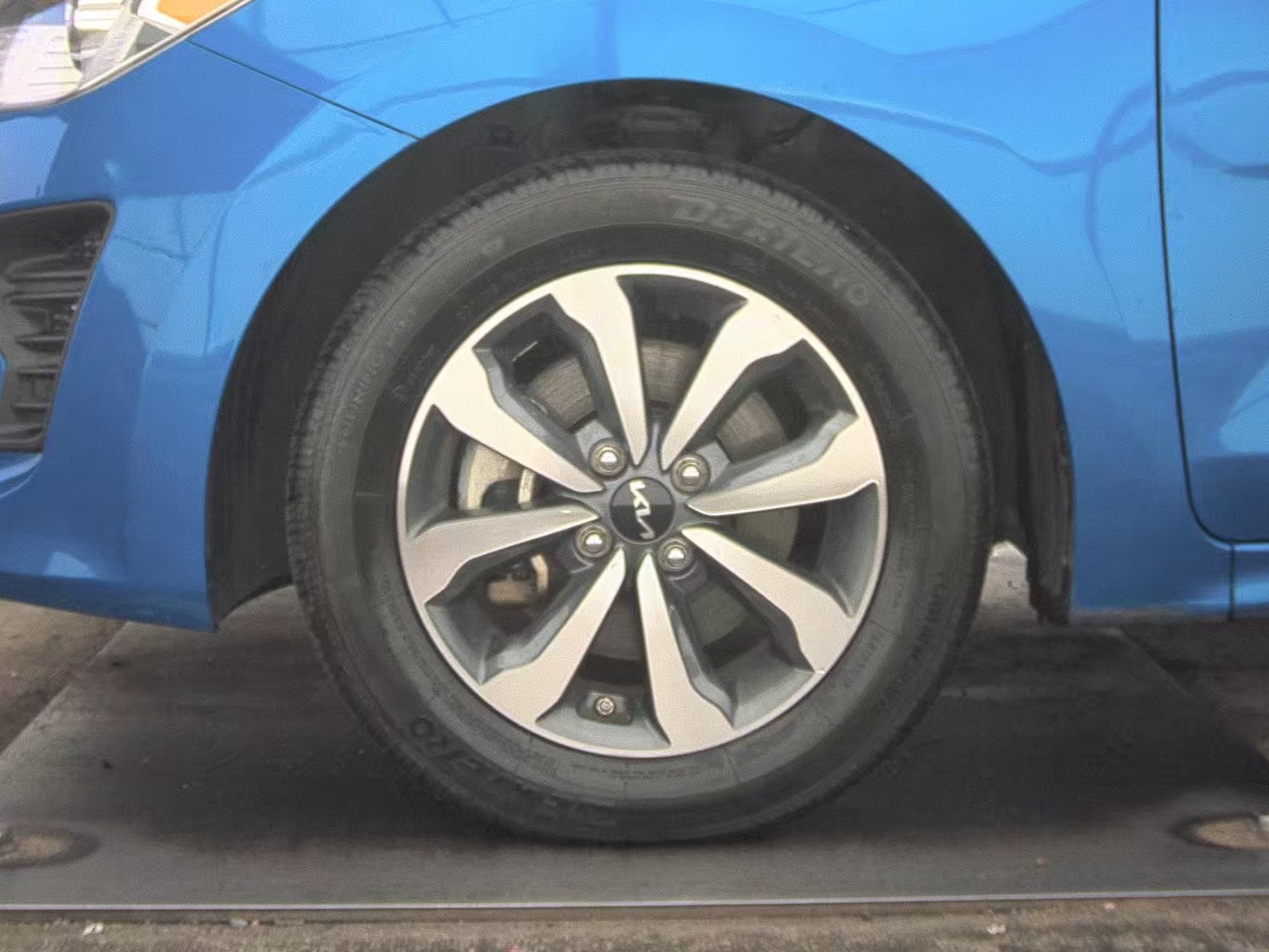 2023 Kia Rio S FWD